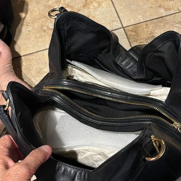 Coach Leather 👜👜 Hand Bag size 14x11x6 - Picture 6 of 12